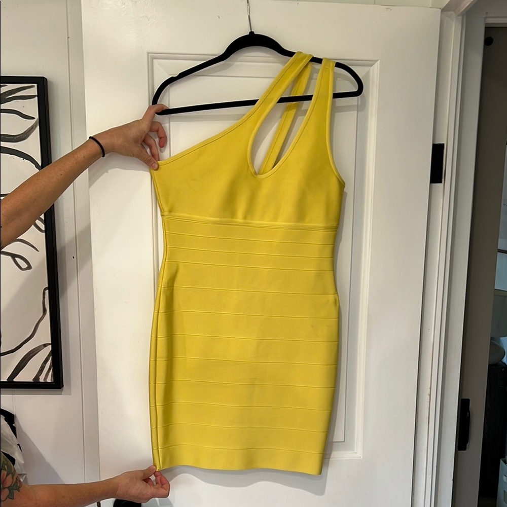 Herve Leger Yellow One-Shoulder Bodycon Cocktail Dress